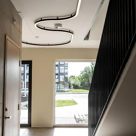 Raadiraja Kodu Erm'i Laehedal, Raadiraja 22 Apartment *