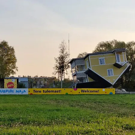 Raadiraja Kodu Erm'i Laehedal, Raadiraja 22 * Tila