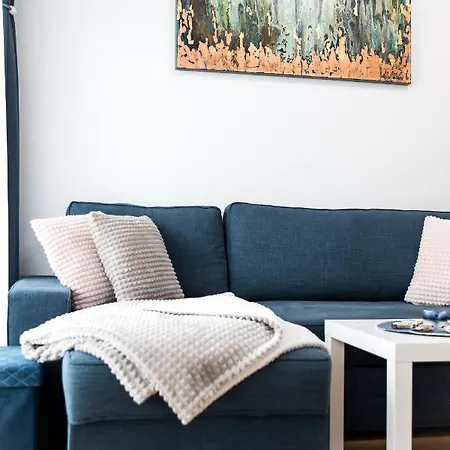 Raadiraja Kodu Erm'i Laehedal, Raadiraja 22