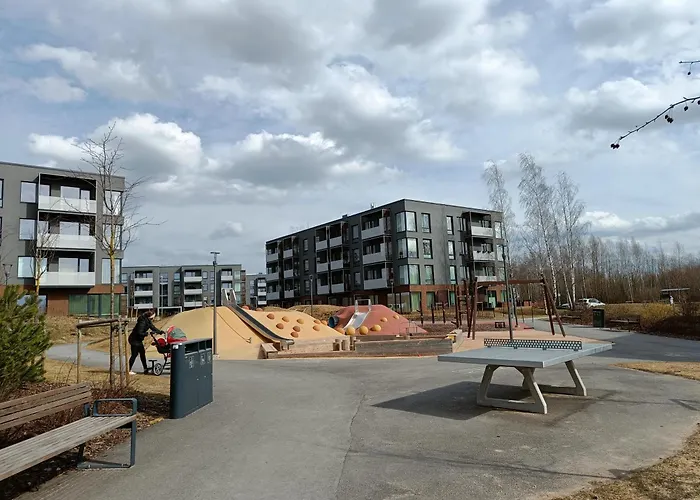 Raadiraja Kodu Erm'i Laehedal, Raadiraja 22 Apartment